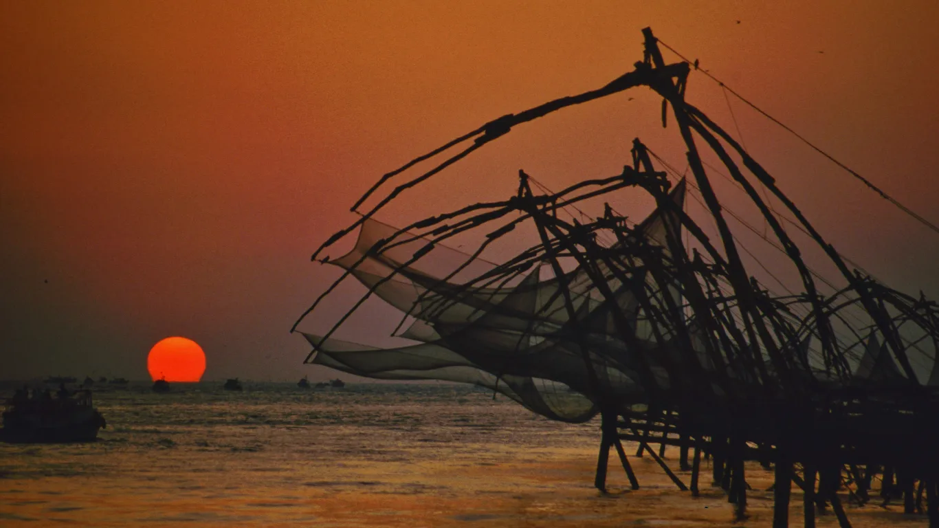 Chinese Fishing Nets A Cochin Highlight on Our 4 Day Kerala Tour